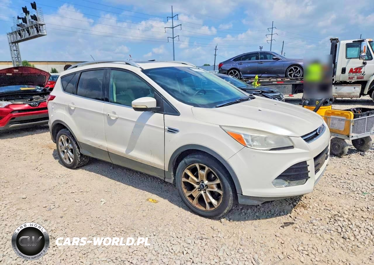 2014 Ford Escape Titanium VIN:1FMCU0J95EUC51476 - 4