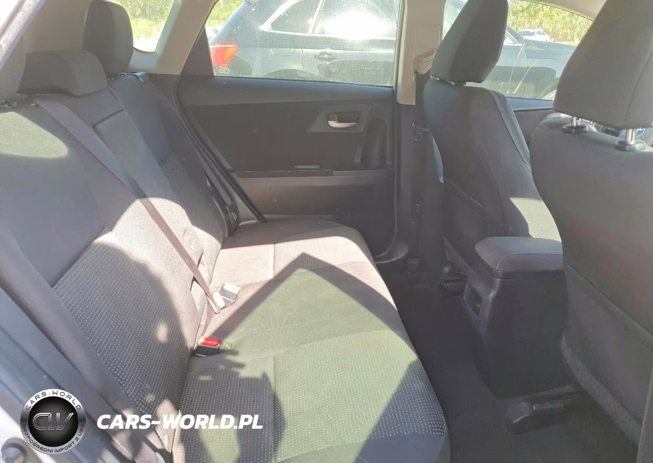 2017 Toyota Corolla Im Base VIN:JTNKARJE8HJ545207 - 10