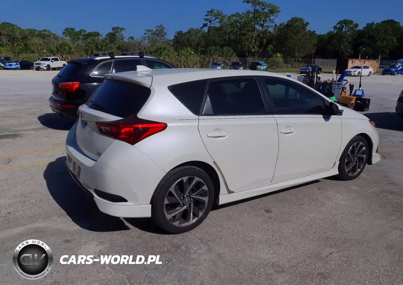 2017 Toyota Corolla Im Base VIN:JTNKARJE8HJ545207 - 3