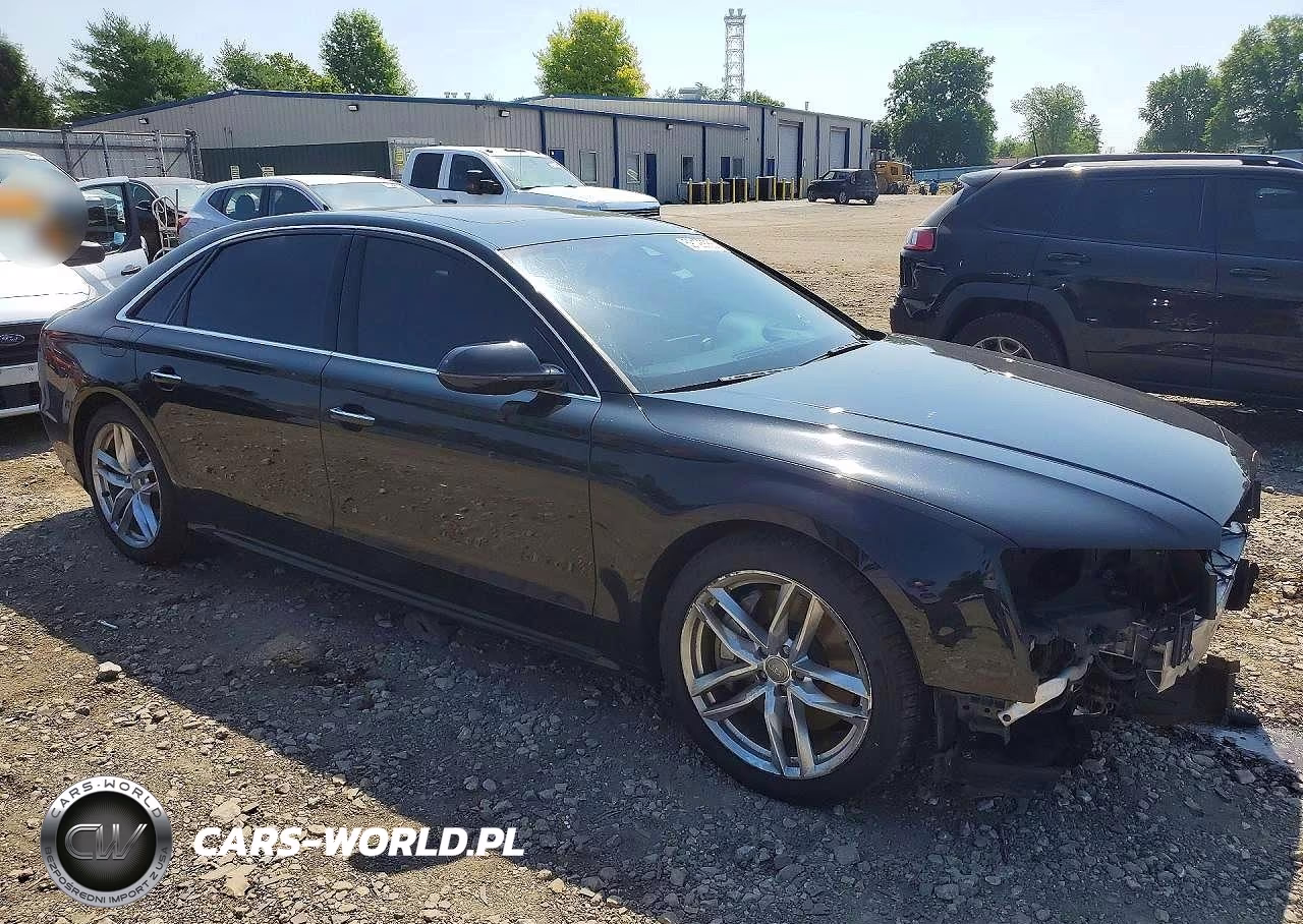 2017 Audi A8 L Quattro VIN:WAU43AFD1HN010394 - 4