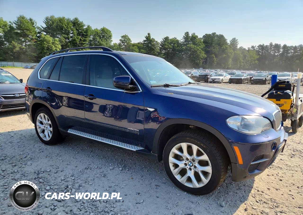 2013 BMW X5 xDrive35I VIN:5UXZV4C55D0G52997 - 4