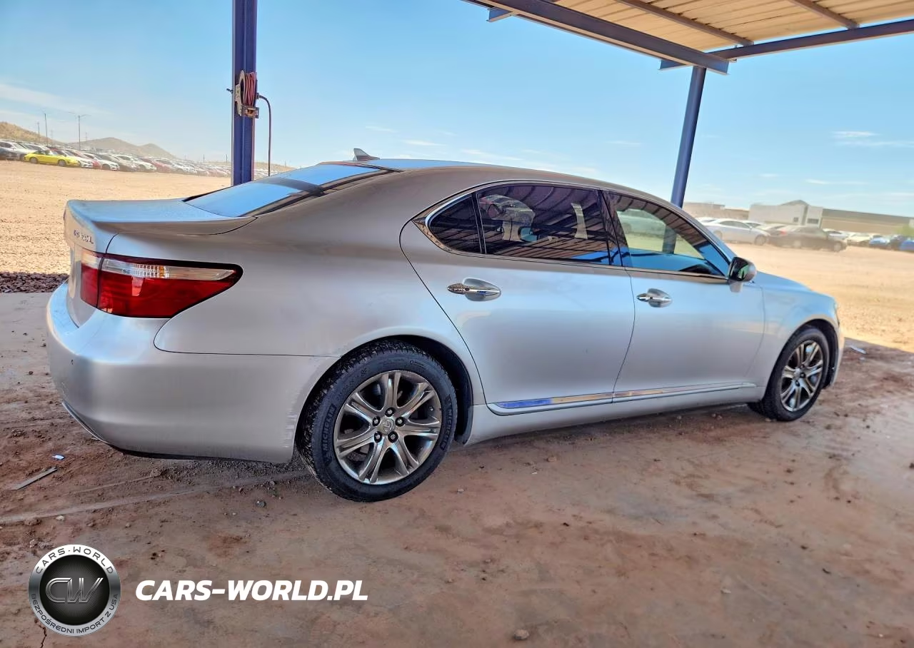 2007 Lexs Ls 460 VIN:JTHGL46F275004426 - 3