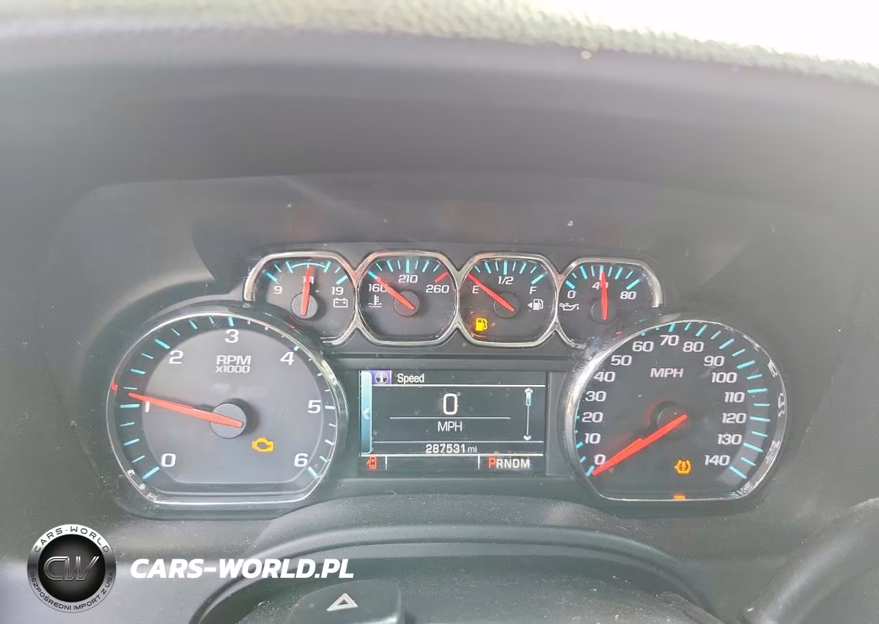 2015 Chevrolet Suburban C1500 Lt VIN:1GNSCJKC3FR277427 - 9