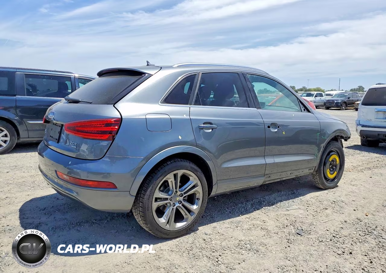 2015 Audi Q3 Prestige VIN:WA1GFCFS6FR006813 - 3