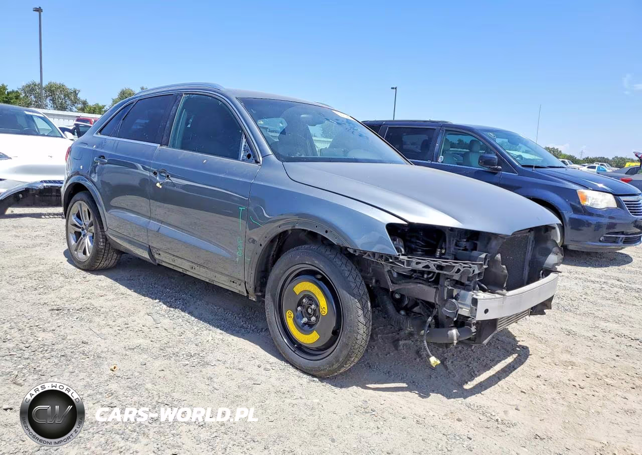 2015 Audi Q3 Prestige VIN:WA1GFCFS6FR006813 - 4