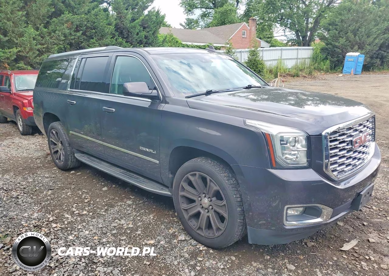 2017 GMC Yukon Xl Denali VIN:1GKS2HKJ1HR397561 - 4