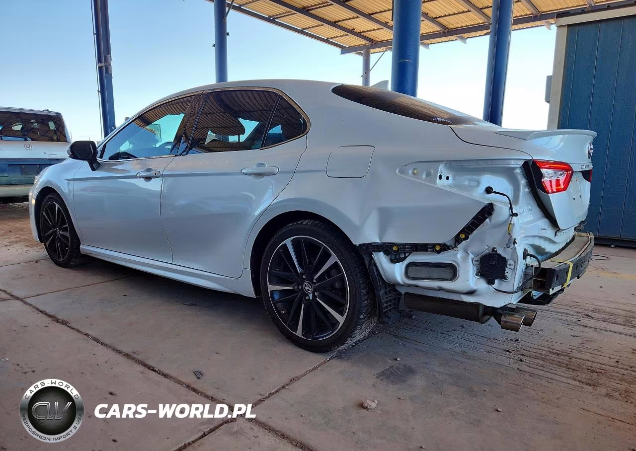 2019 Toyota Camry Xse VIN:4T1B61HK2KU847435 - 2