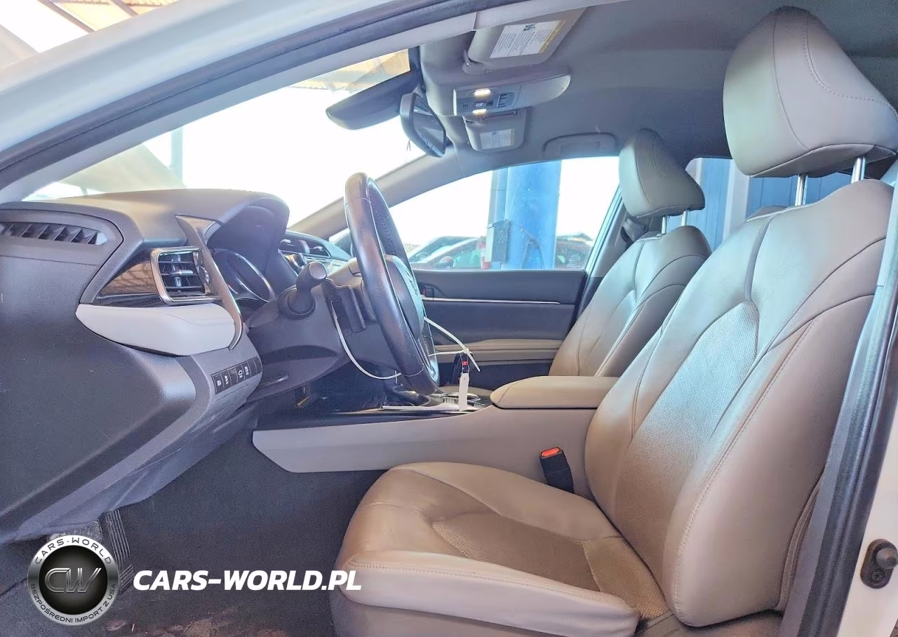 2019 Toyota Camry Xse VIN:4T1B61HK2KU847435 - 7