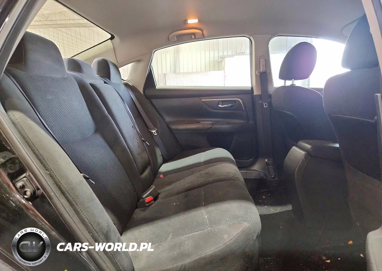 2015 Nissan Altima 2.5 S VIN:1N4AL3APXFN872230 - 10