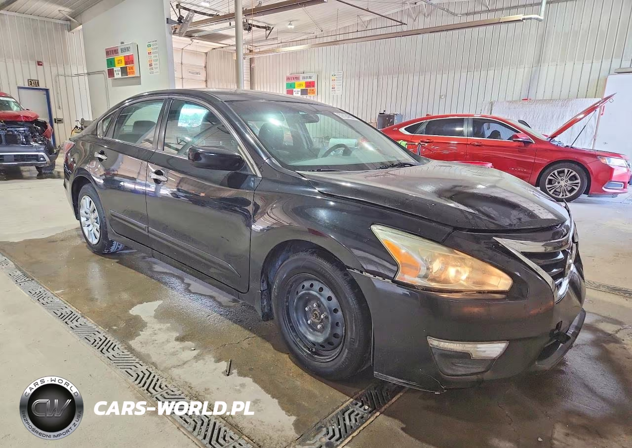 2015 Nissan Altima 2.5 S VIN:1N4AL3APXFN872230 - 4