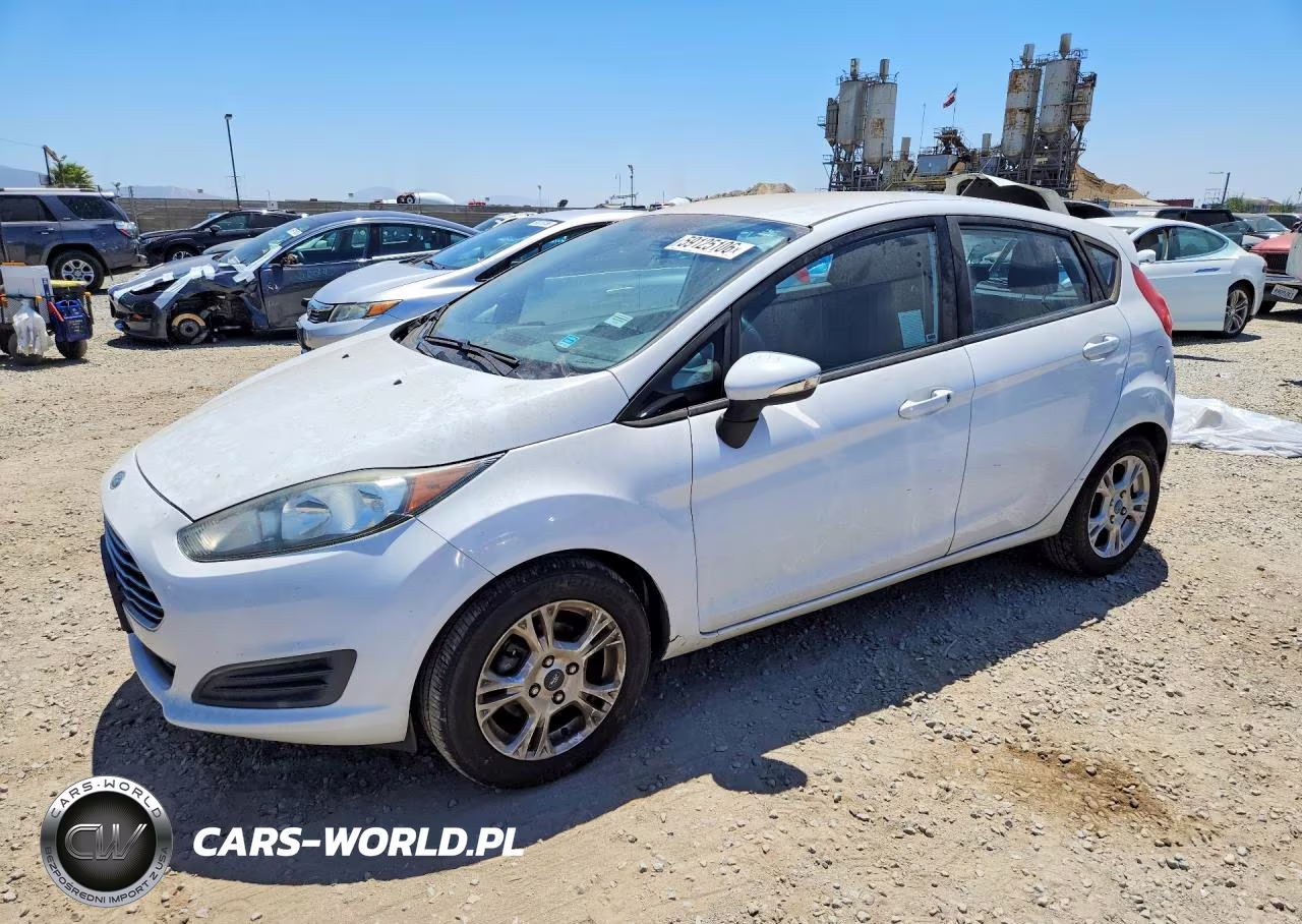 2014 Ford Fiesta Se – zdjęcie 1 z 12