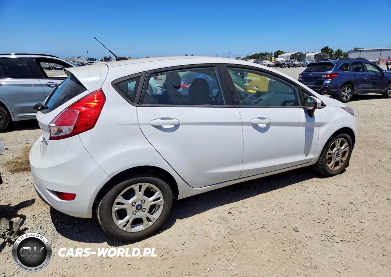 2014 Ford Fiesta Se VIN:3FADP4EJ1EM121636 - 3