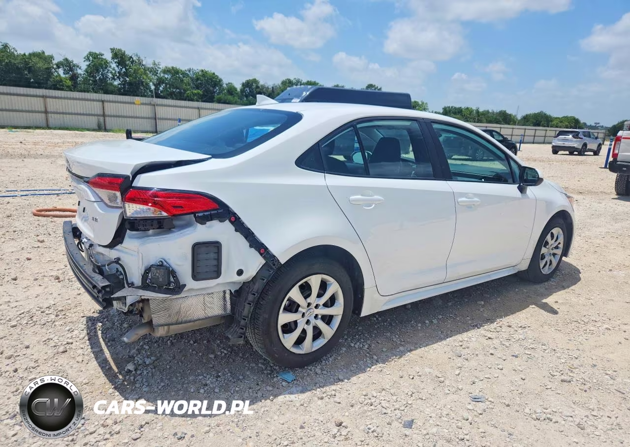 2026 Toyota Corolla Le VIN:5YFB4MDE7TP386582 - 3