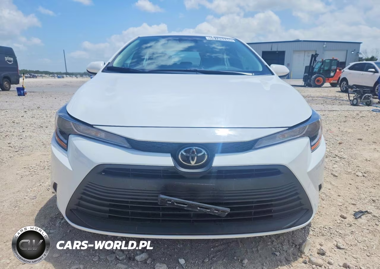 2026 Toyota Corolla Le VIN:5YFB4MDE7TP386582 - 5