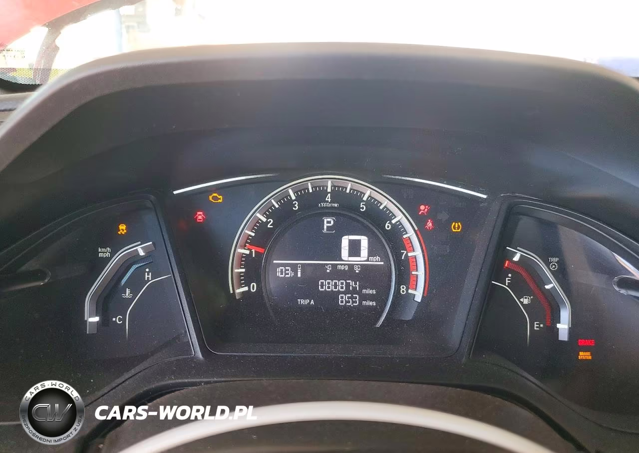2018 Honda Civic Sport VIN:SHHFK7H46JU420125 - 9