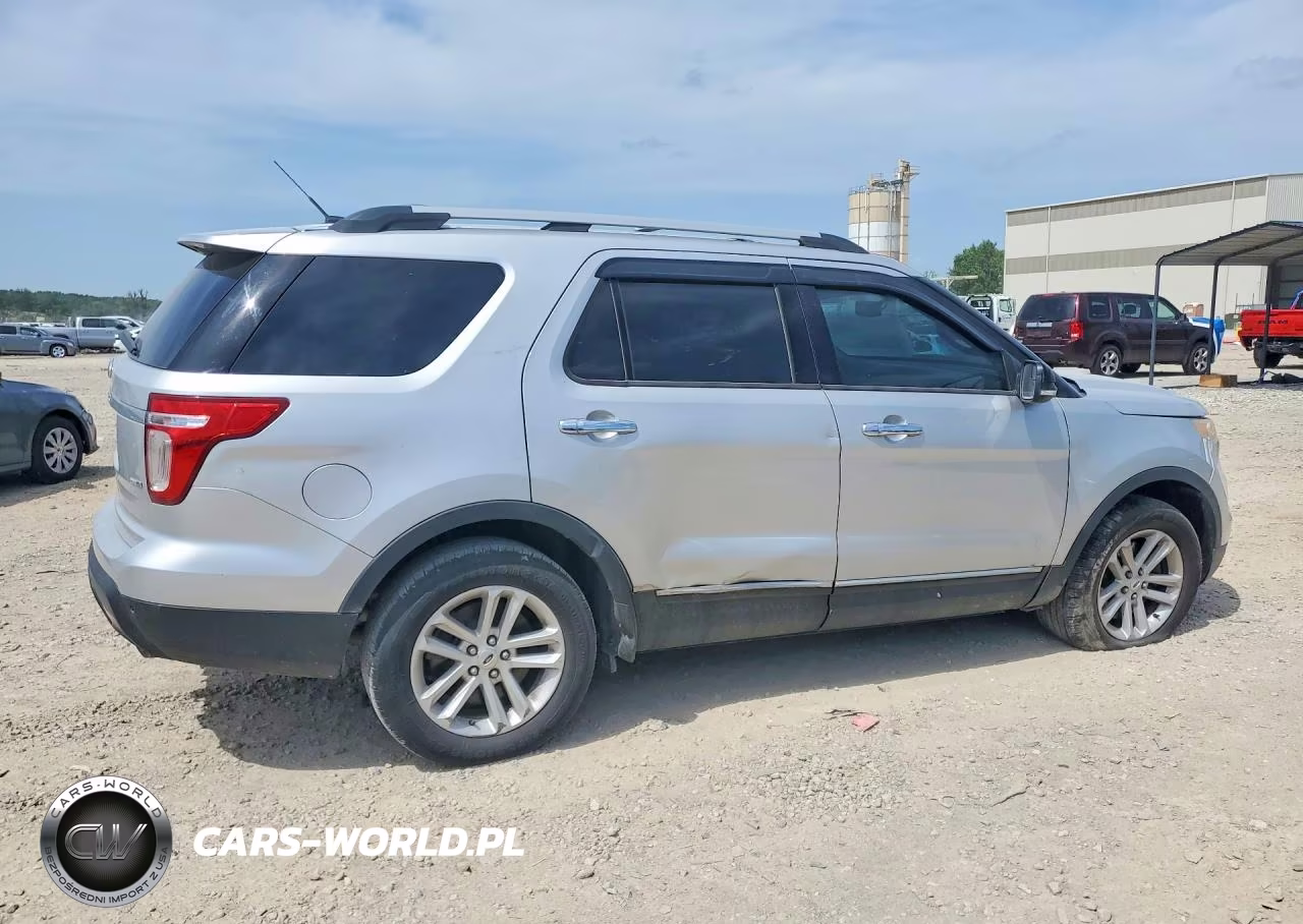 2014 Ford Explorer Xlt VIN:1FM5K8D80EGC56163 - 3
