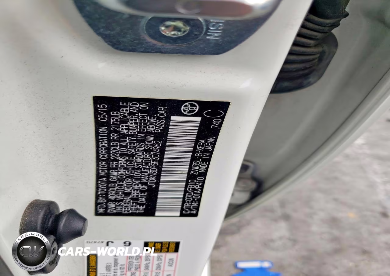 2015 Toyota Prius Plug-In Hybrid Base VIN:JTDKN3DP5F3074962 - 13