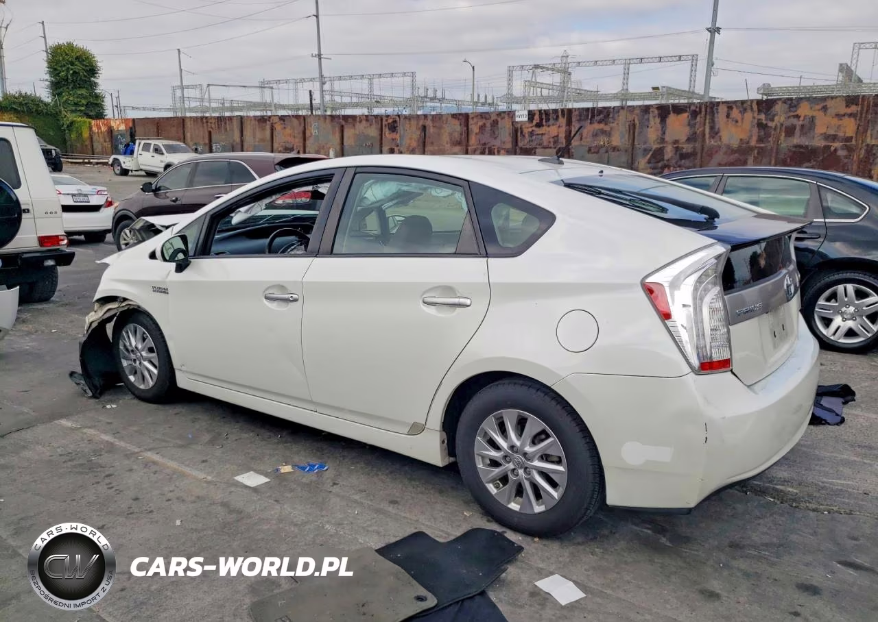 2015 Toyota Prius Plug-In Hybrid Base VIN:JTDKN3DP5F3074962 - 2