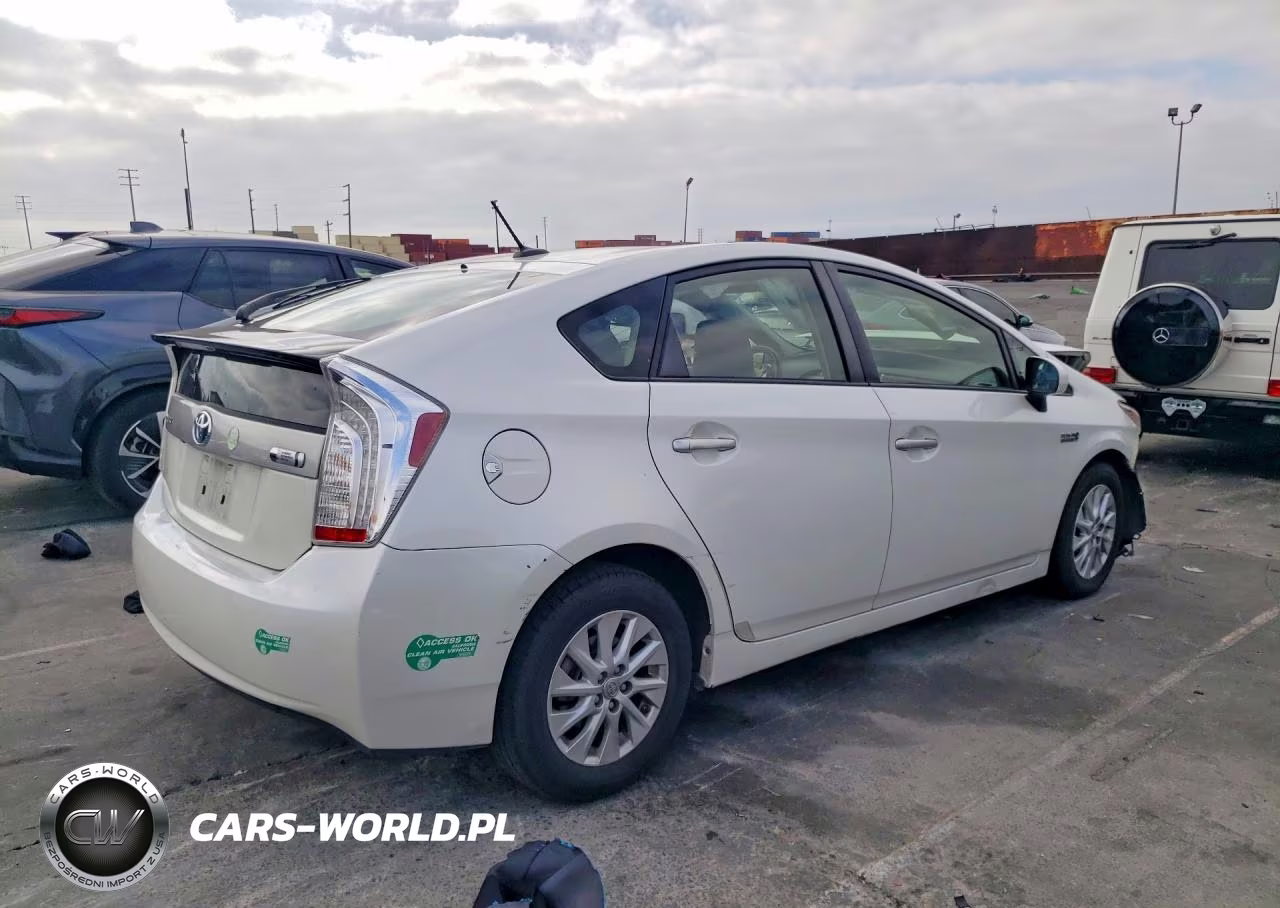 2015 Toyota Prius Plug-In Hybrid Base VIN:JTDKN3DP5F3074962 - 3