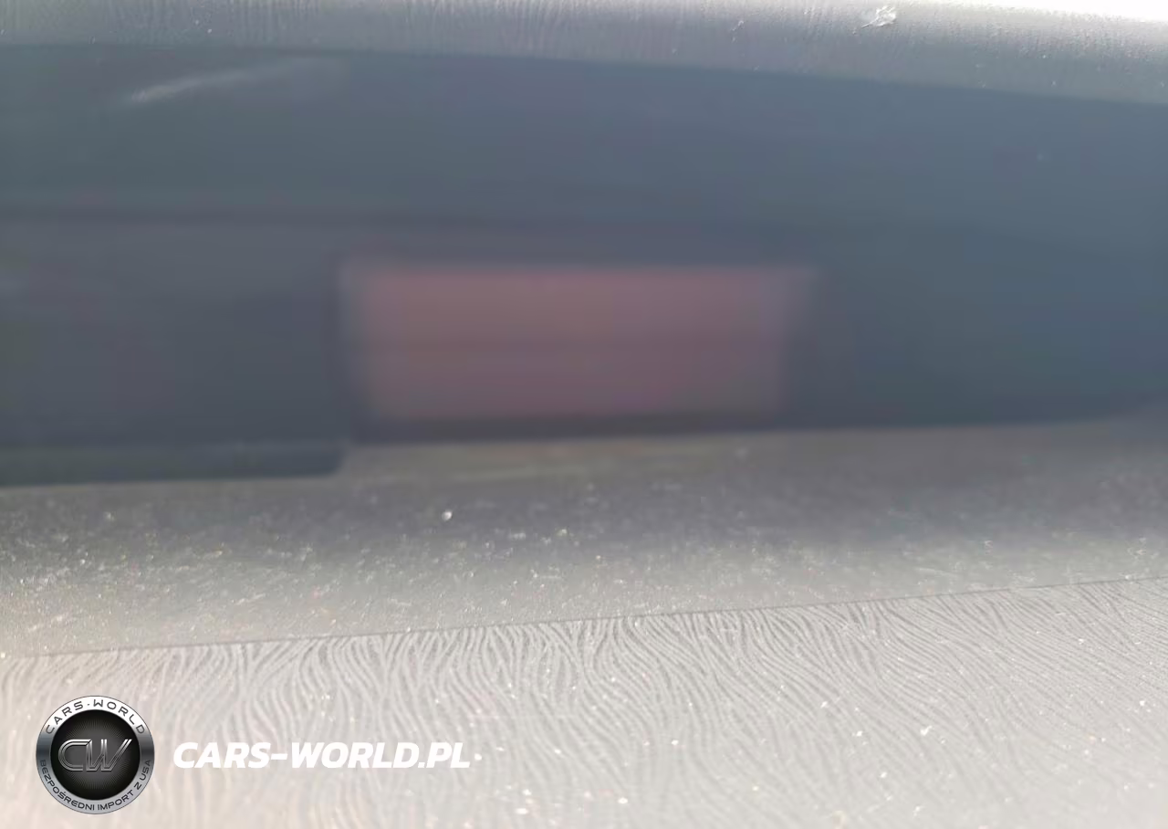 2015 Toyota Prius Plug-In Hybrid Base VIN:JTDKN3DP5F3074962 - 9