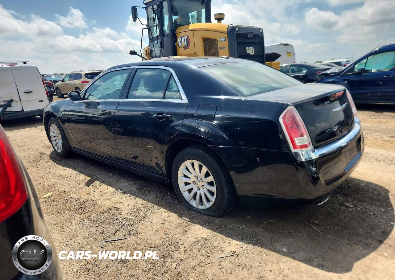 2013 Chrysler 300 VIN:2C3CCAAG4DH627411 - 2