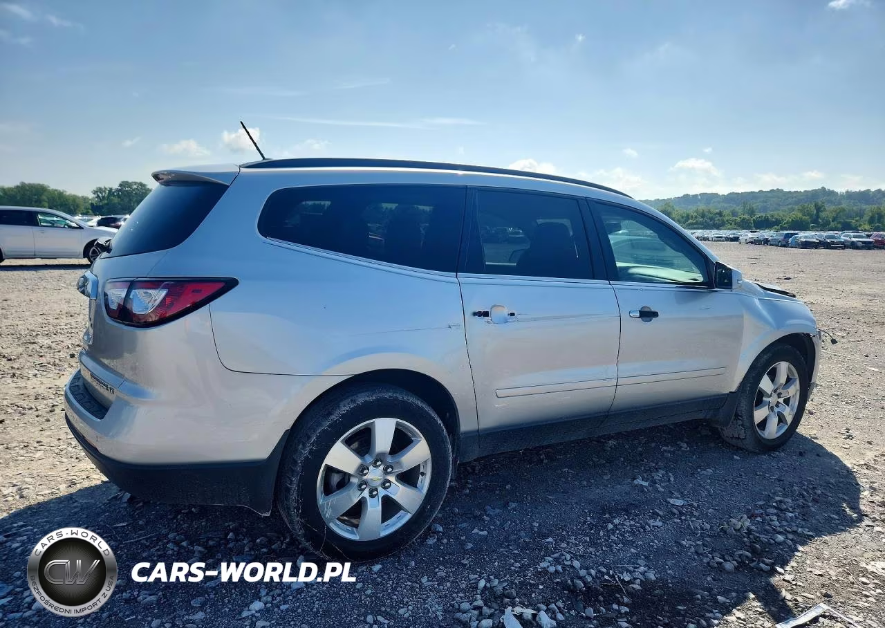 2014 Chevrolet Traverse Lt VIN:1GNKRHKD1EJ219104 - 3