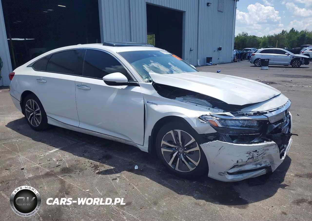 2020 Honda Accord Touring Hybrid VIN:1HGCV3F96LA017858 - 4
