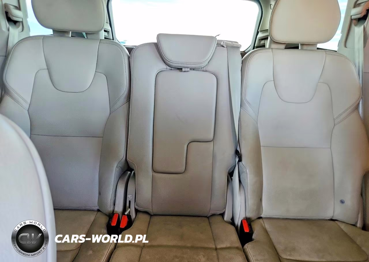 2021 Volvo Xc90 T6 Momentum VIN:YV4A22PK1M1735648 - 10