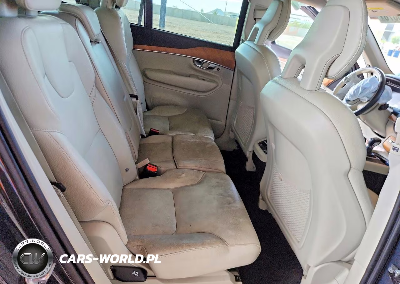 2021 Volvo Xc90 T6 Momentum VIN:YV4A22PK1M1735648 - 11