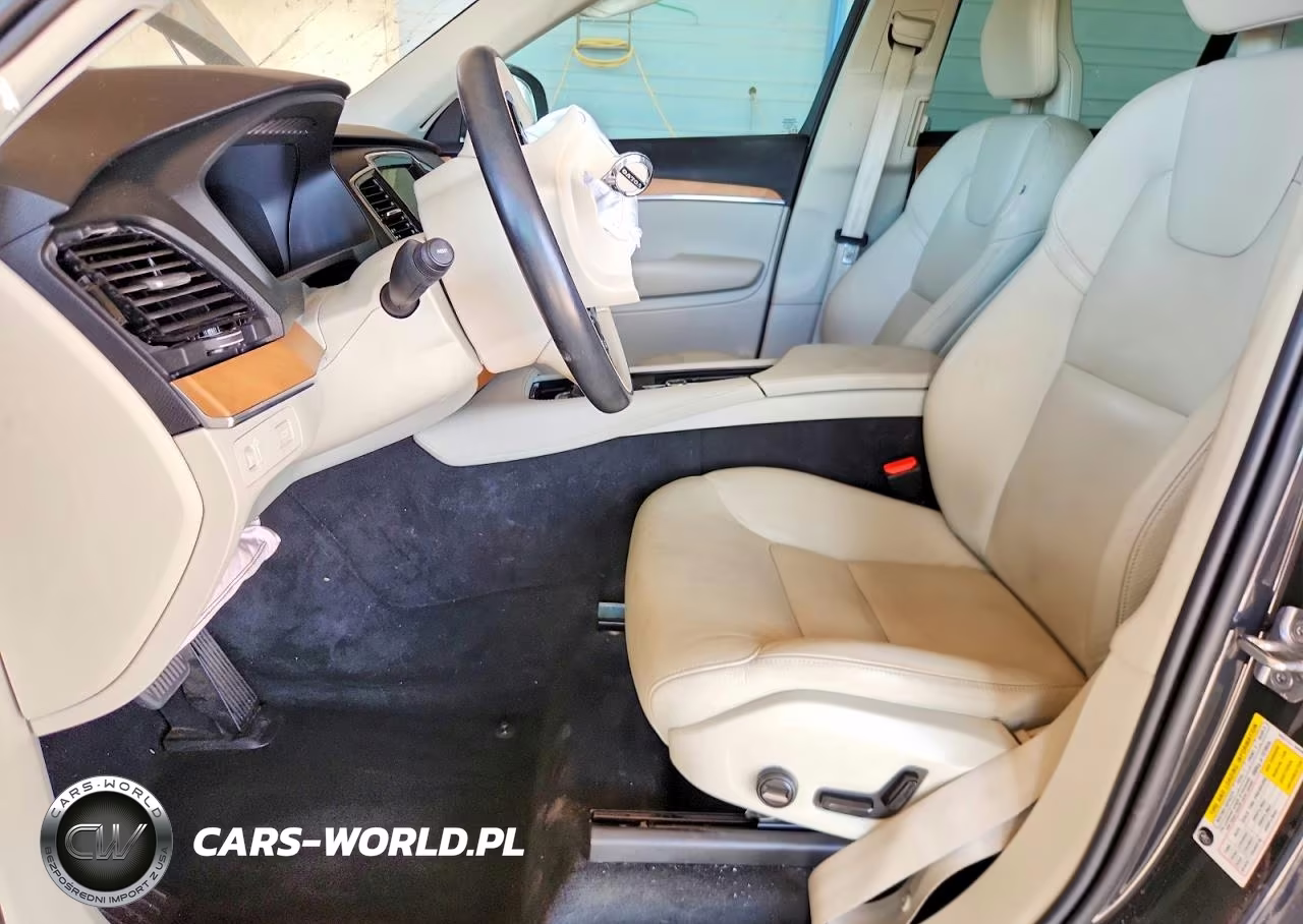 2021 Volvo Xc90 T6 Momentum VIN:YV4A22PK1M1735648 - 7