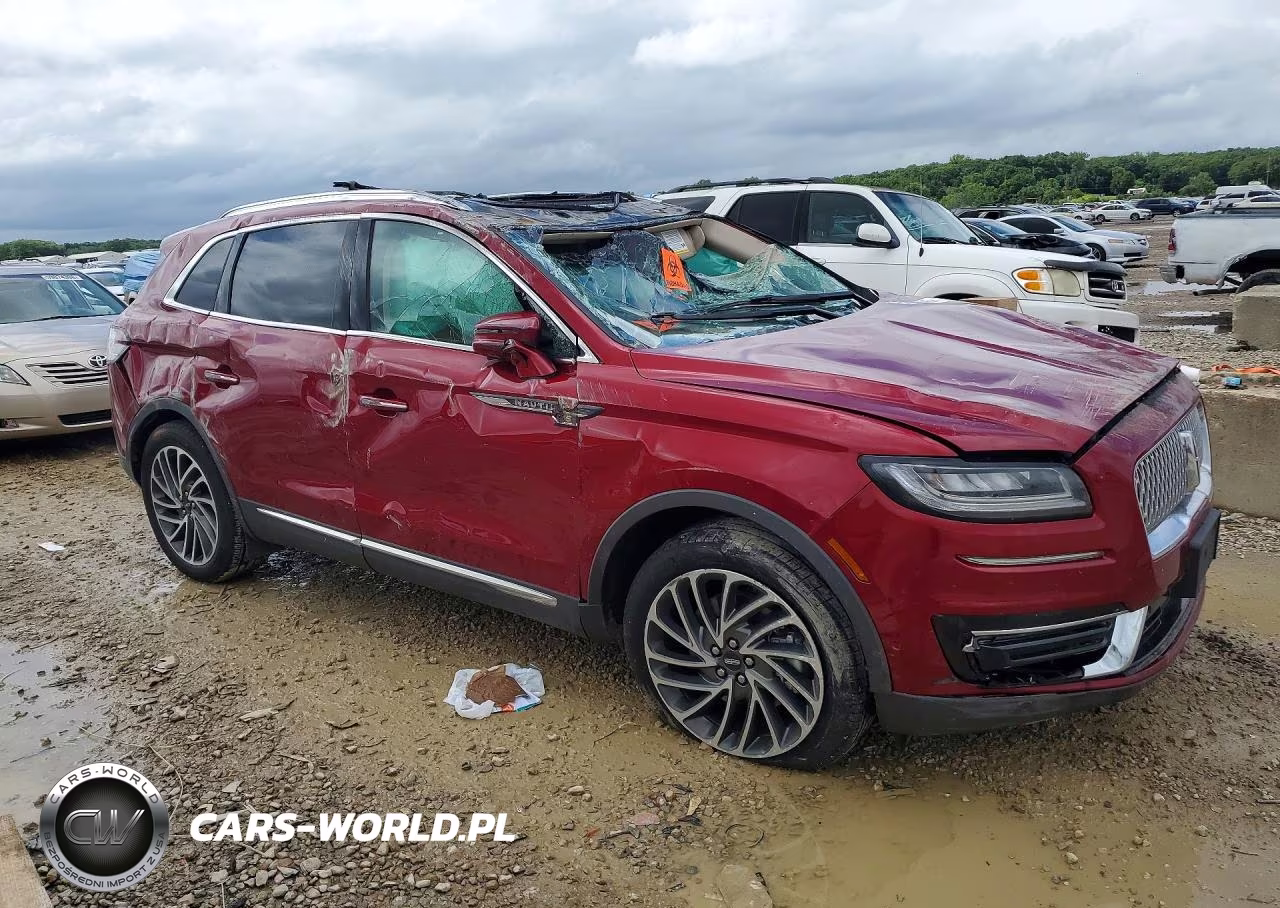 2019 Lincoln Nautilus Reserve VIN:2LMPJ8LP5KBL65441 - 4