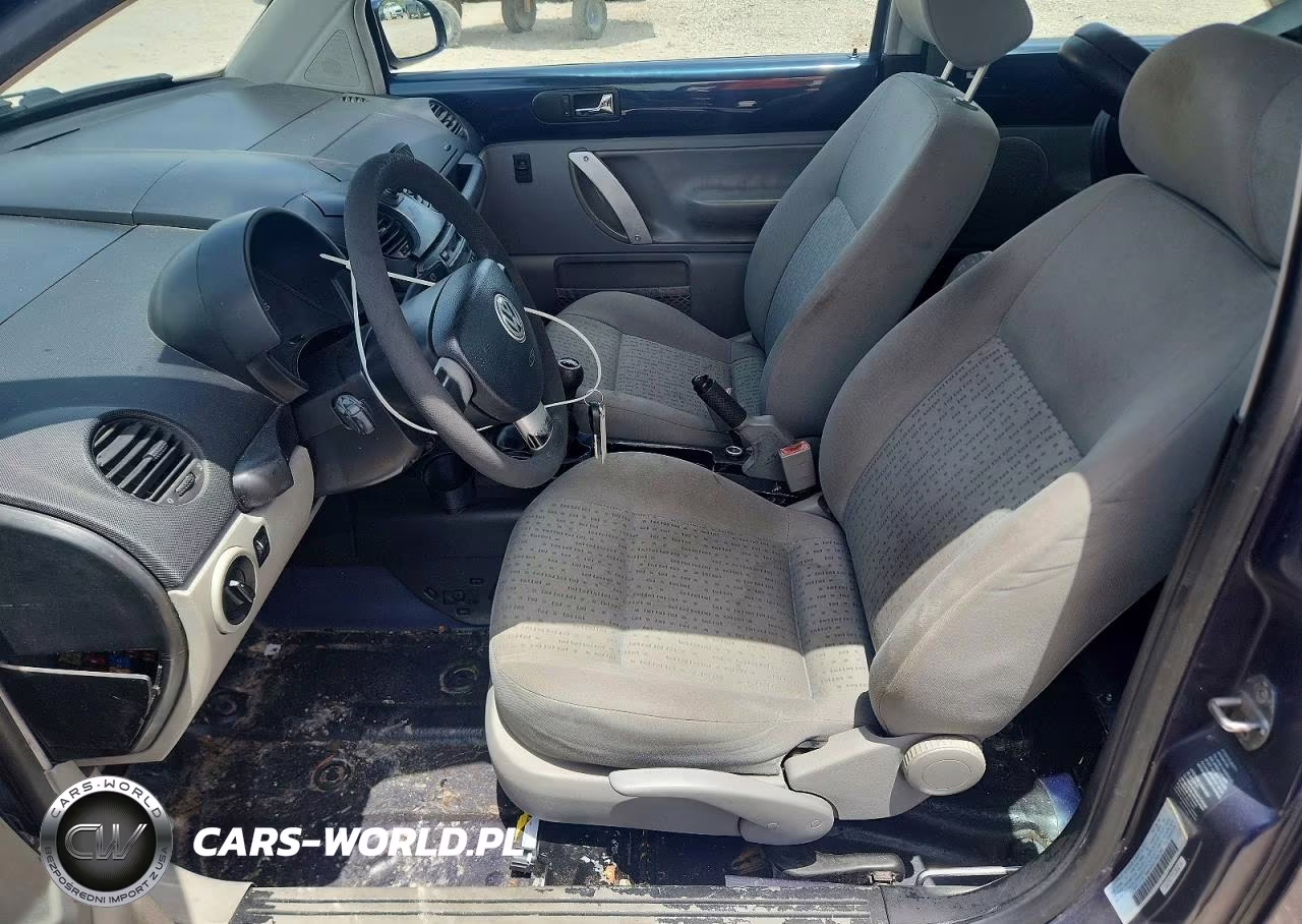 2001 Volkswagen New Beetle Gls VIN:3VWCK21C11M421765 - 7