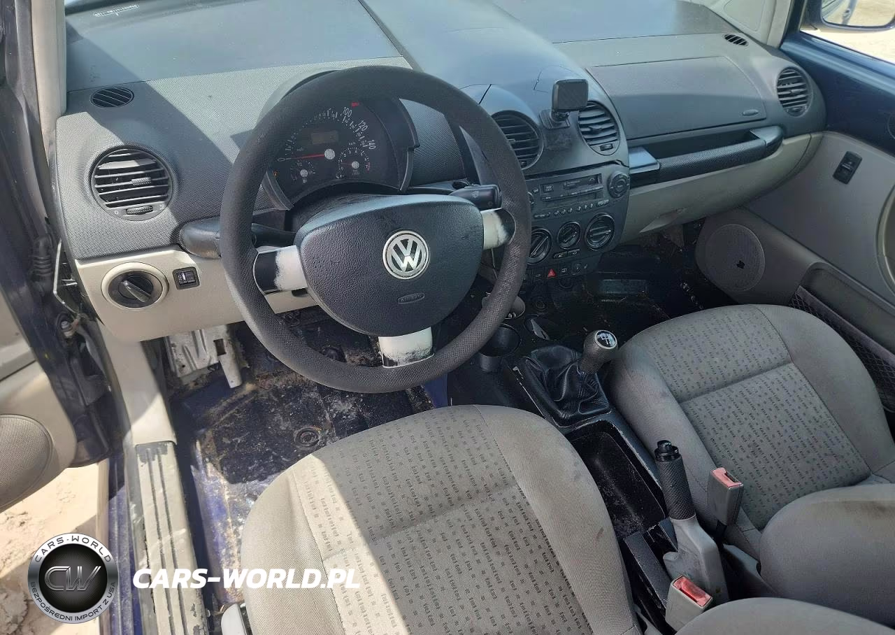 2001 Volkswagen New Beetle Gls VIN:3VWCK21C11M421765 - 8
