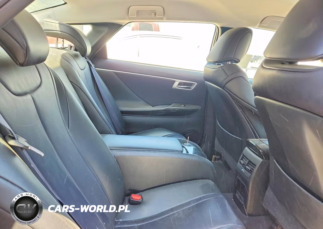 2019 Toyota Mirai VIN:JTDBVRBD0KA007624 - 10