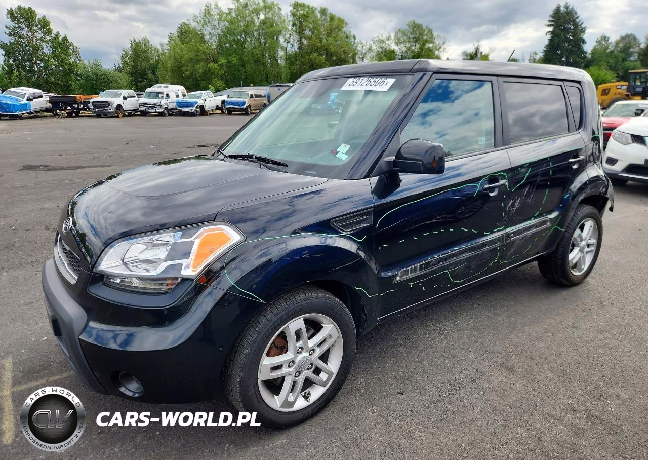 2011 Kia Soul +