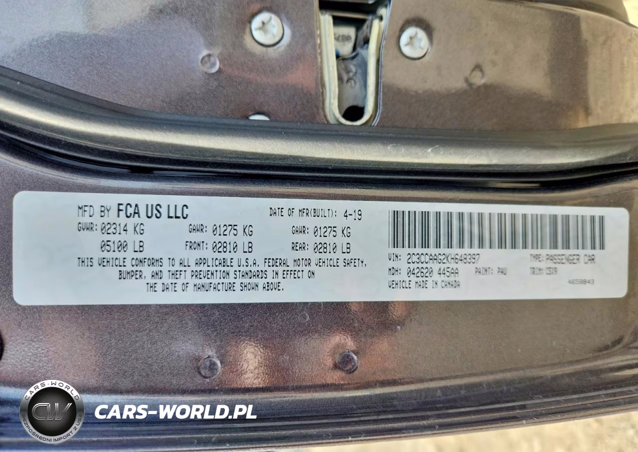 2019 Chrysler 300 Touring VIN:2C3CCAAG2KH648397 - 12