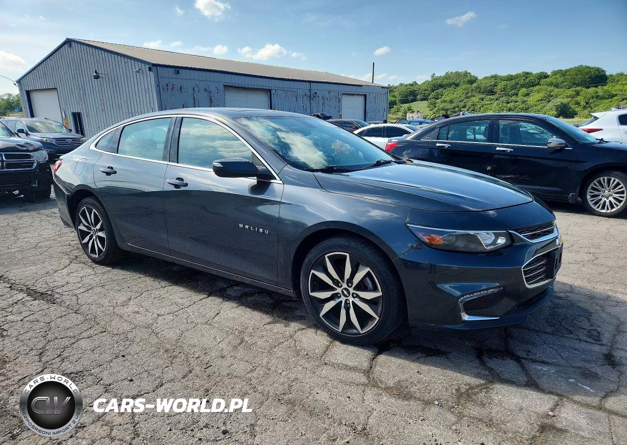 2016 Chevrolet Malibu Lt VIN:1G1ZE5ST8GF239907 - 4