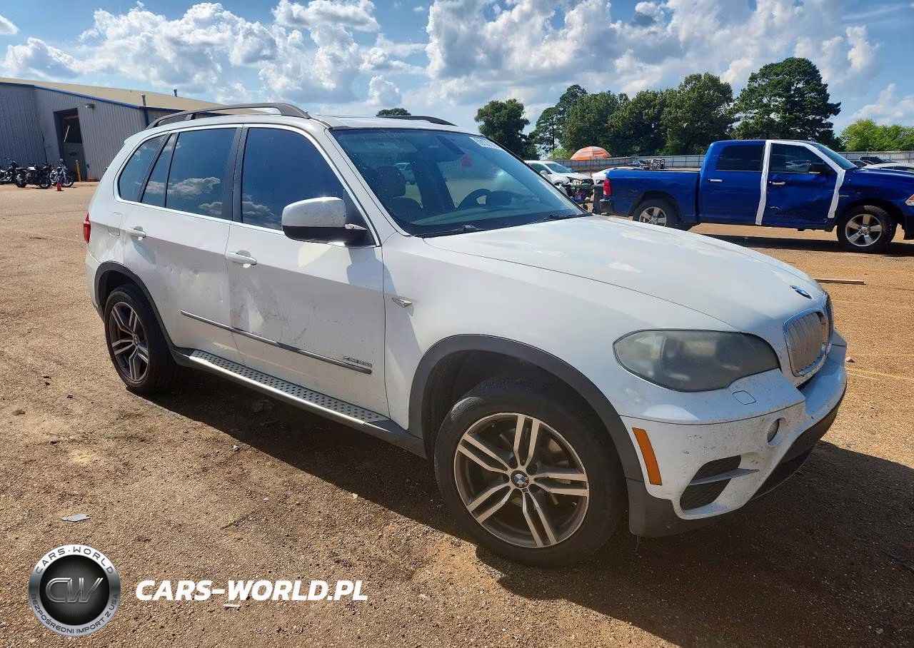 2013 BMW X5 xDrive35I VIN:5UXZV4C55D0G54023 - 4