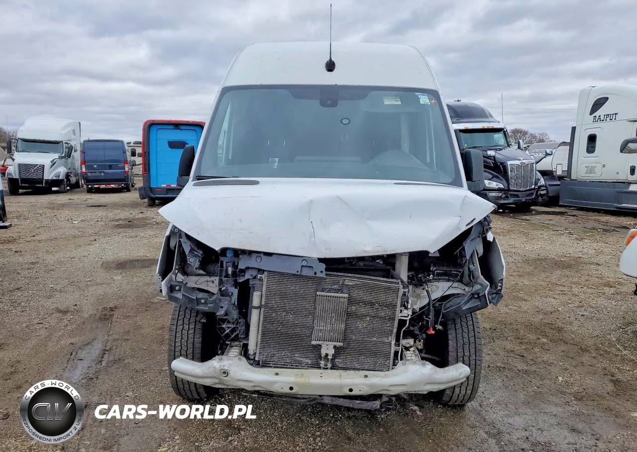 2019 Freightliner Sprinter 2500-3500 Delivery Van VIN:WDRPF1CD6KT007084 - 5