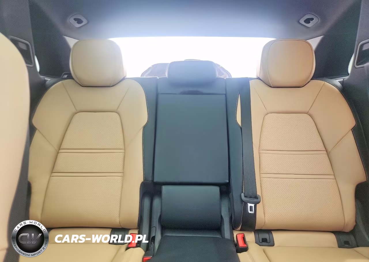 2024 Porsche Cayenne S VIN:WP1AL2AY8RDA33327 - 10