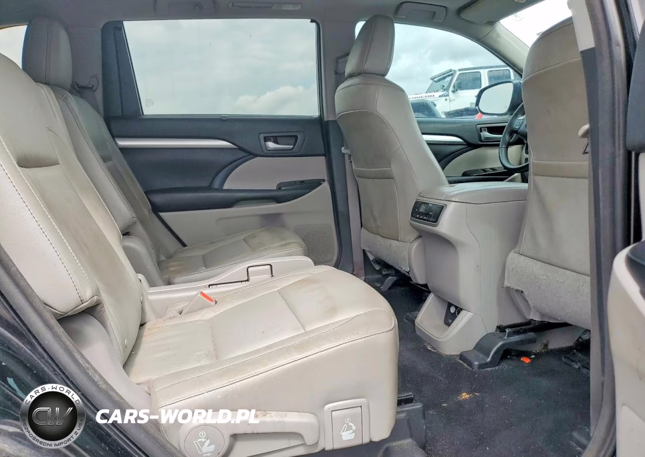 2016 Toyota Highlander Xle VIN:5TDJKRFH8GS330606 - 11