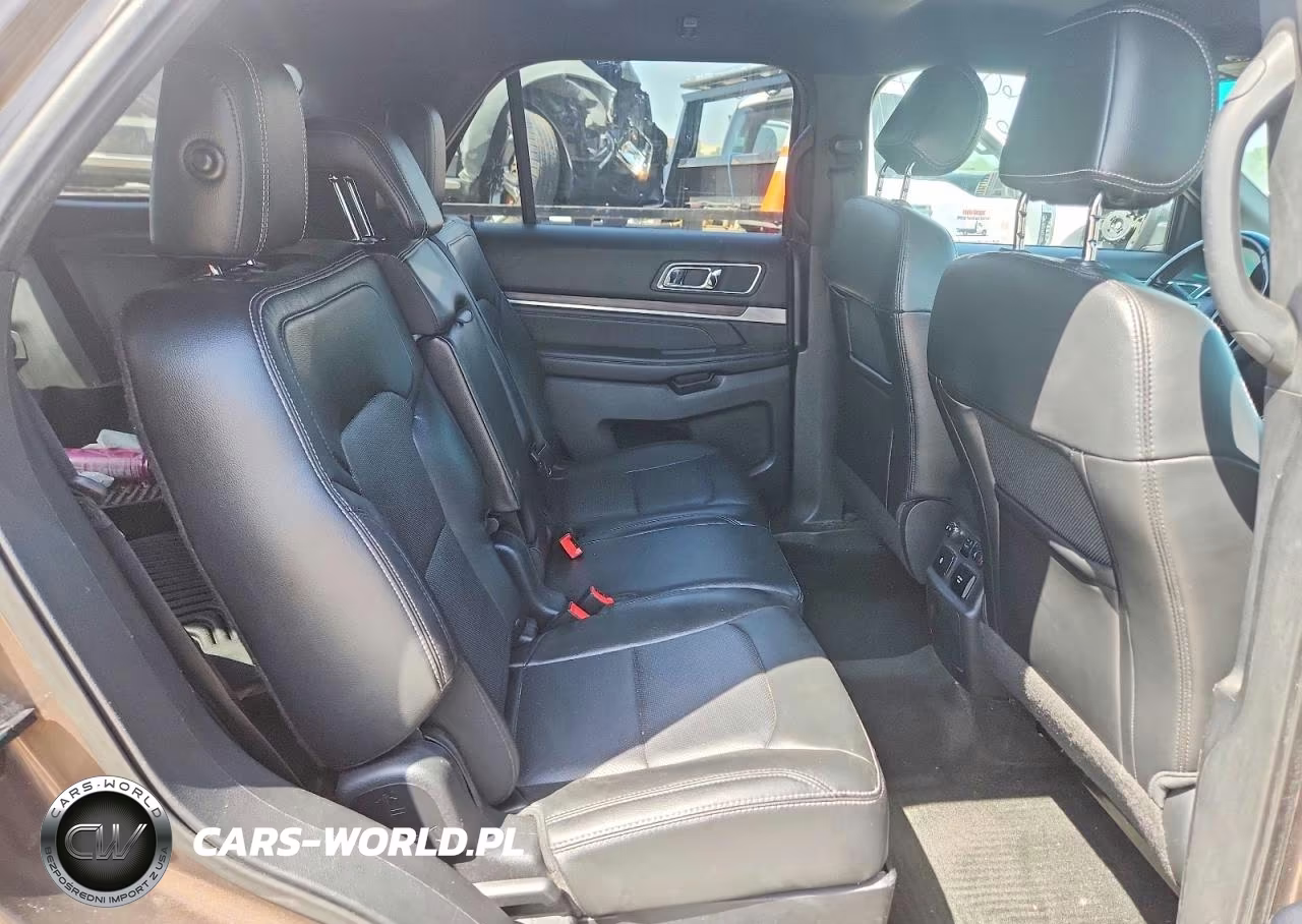 2016 Ford Explorer Limited VIN:1FM5K8F8XGGC25874 - 11
