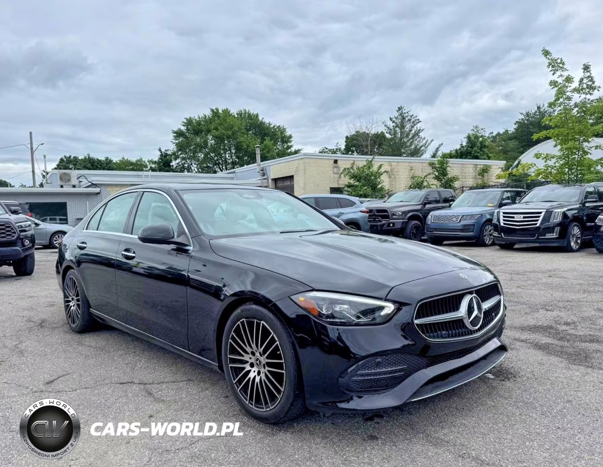 2022 Mercedes-Benz C 300 – zdjęcie 1 z 10