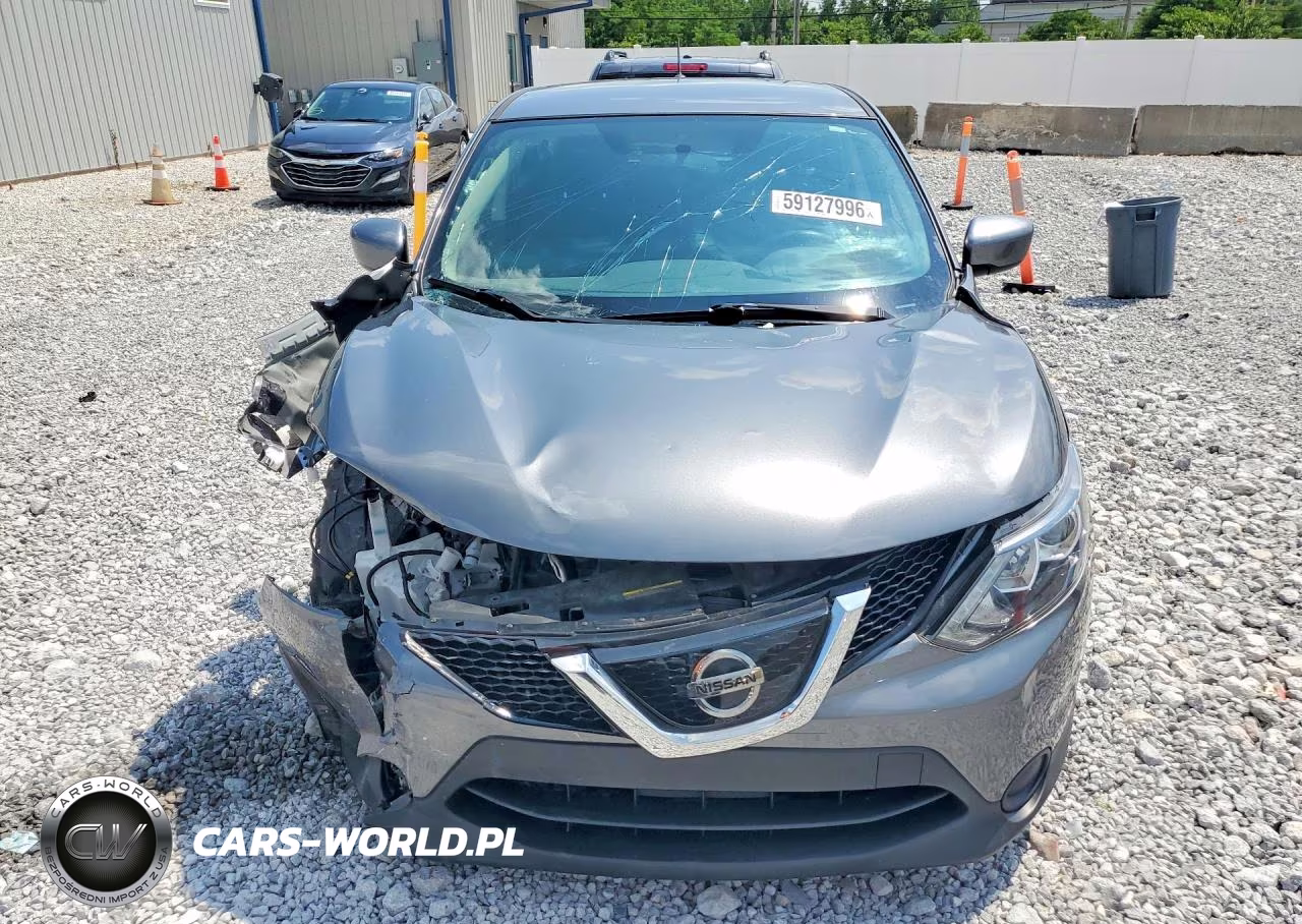 2018 Nissan Rogue Sport S VIN:JN1BJ1CPXJW190248 - 5