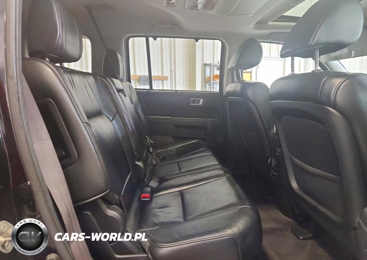 2012 Honda Pilot Touring VIN:5FNYF4H91CB042520 - 10