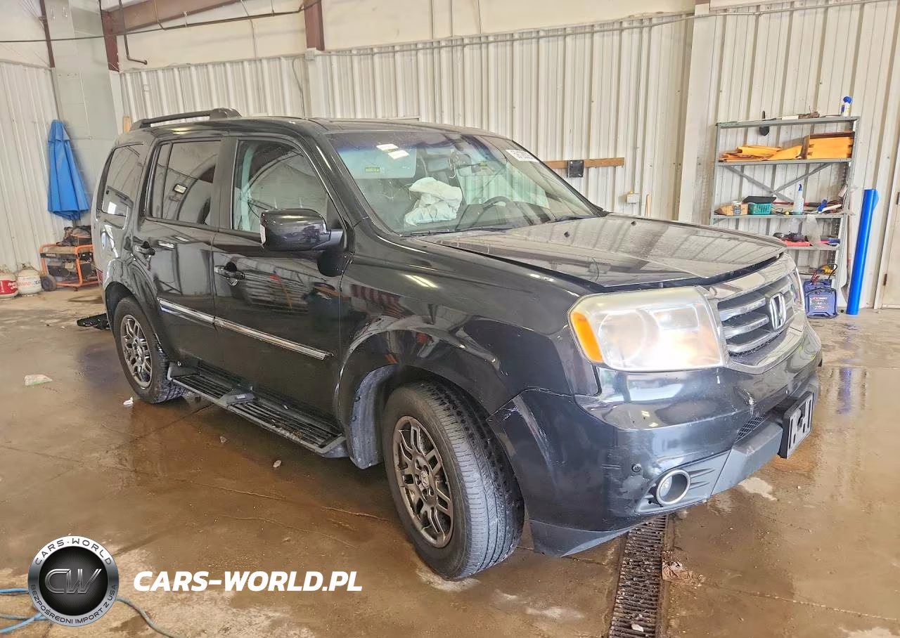 2012 Honda Pilot Touring VIN:5FNYF4H91CB042520 - 4