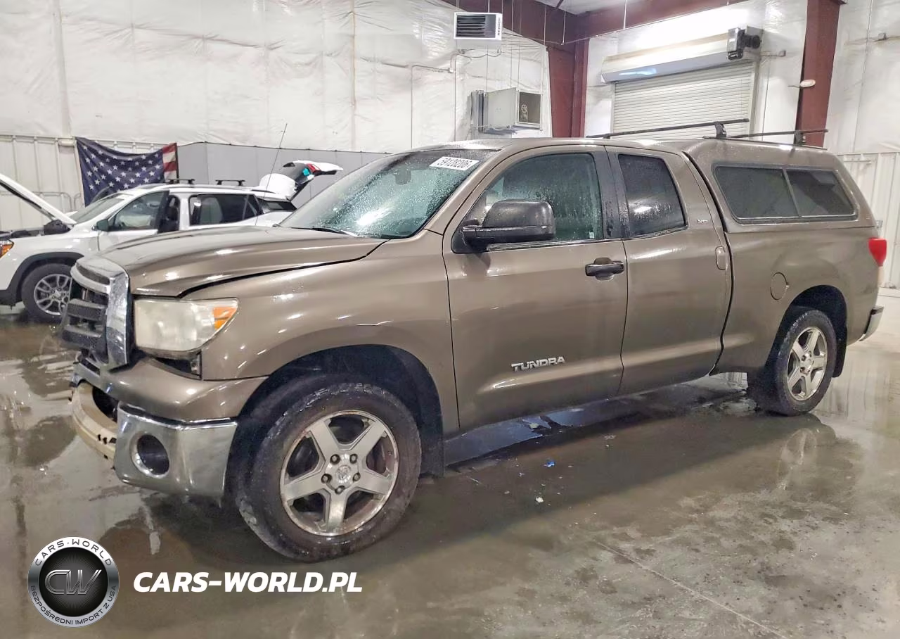 2013 Toyota Tundra Double Cab Sr5