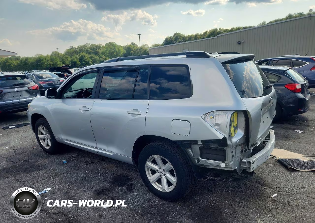 2010 Toyota Highlander Base VIN:5TDBK3EH9AS031216 - 2