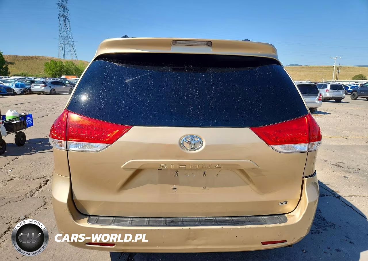 2013 Toyota Sienna Le VIN:5TDKK3DC9DS345281 - 6