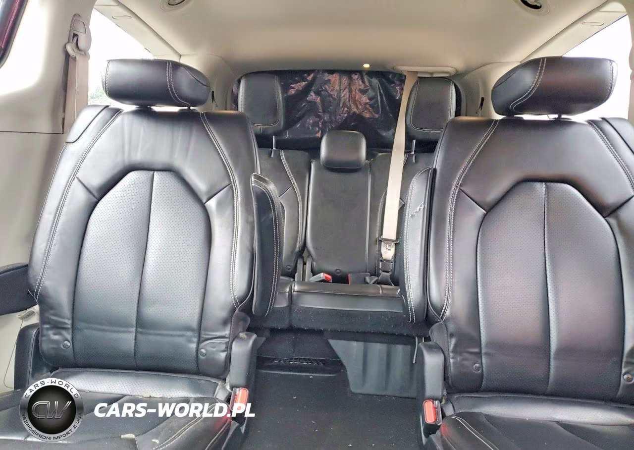 2021 Chrysler Voyager Lxi VIN:2C4RC1DG2MR509188 - 10